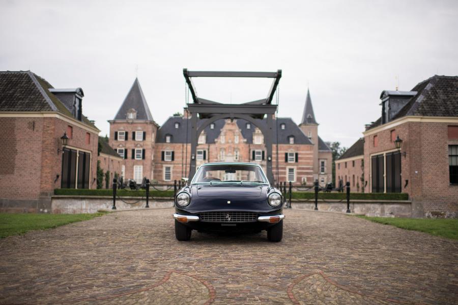 Ferrari 365 GT 2+2 1968 года  (UK) (фото 23 из 36)